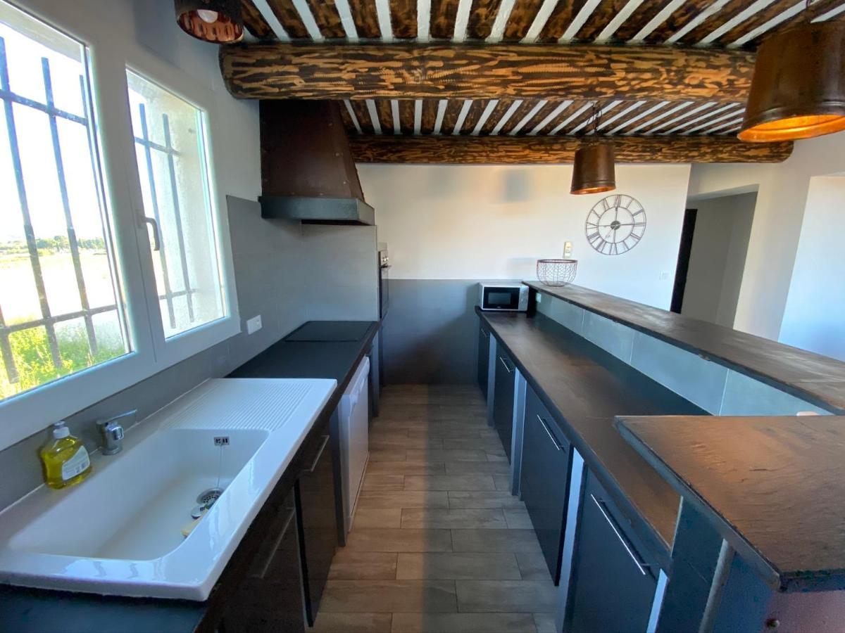 Domaine Des Francobelges - Appartements Lauris Exterior photo